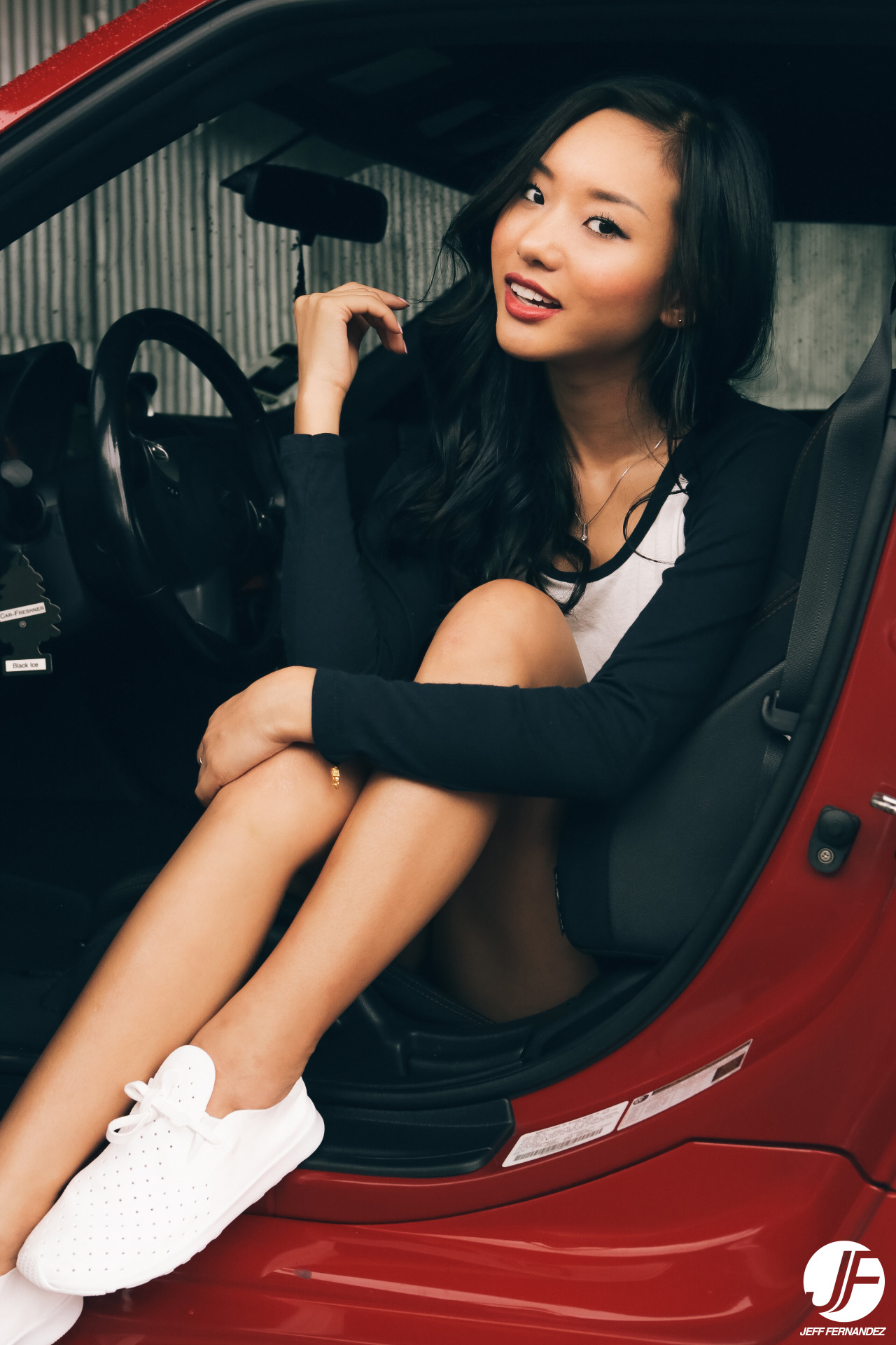 Where Is Alina Li