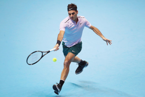 Roger Federer defeats Jack Sock 6-4 7-6(4) in his first group stage match at the ATP Finals. He reco