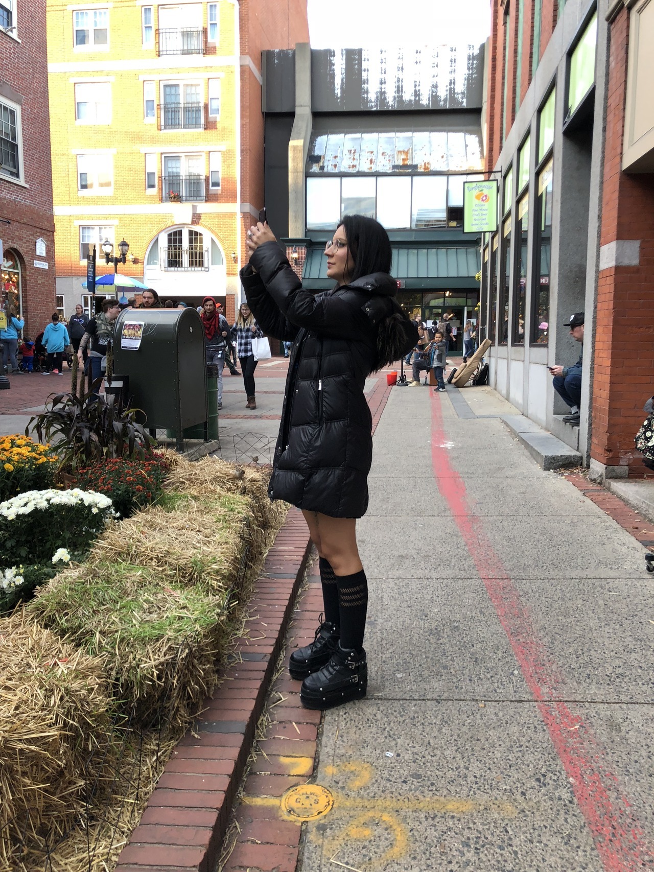 theplatformprincess:  Salem Mass.