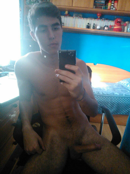 michaelanp:  Hot Spanish Boy !More hot boys: http://michaelanp.tumblr.com