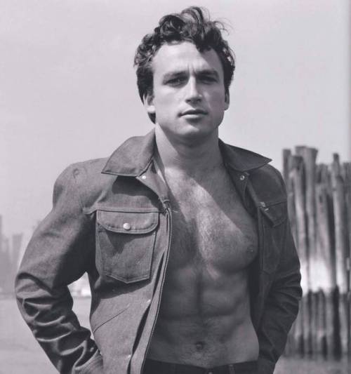 Richard Bennett photographed by Les Demi Dieux.He’s one of my favorite models posing in the 19