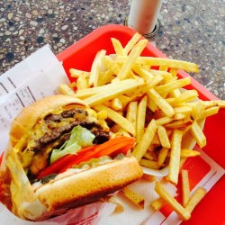 3X3 #InNOut  (at In-N-Out Burger - San Bernardino