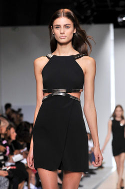 taylorhilldaily:  Mugler SS 2015