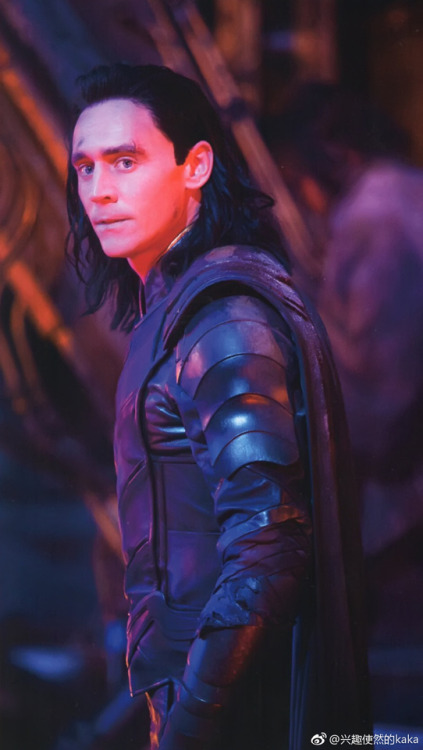 cumberlocked4ever:Behind the scenes of Loki - from the same scene in the trailers and tv spots He is