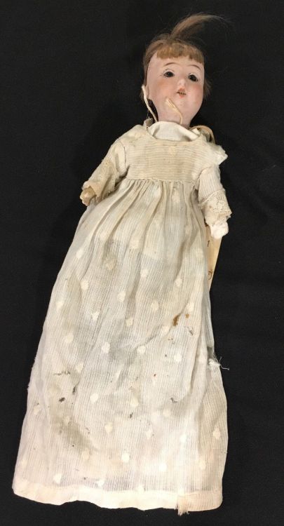 imogen-1982: antique german doll