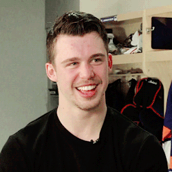anthonybeauvillier:  Roommate: Seids or Beau?