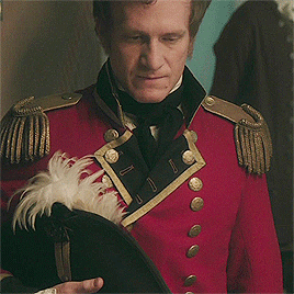 cakesandsnouts:vicivefallen:Major Grant + uniform!PORN#what fresh hell is this