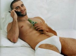 basketweavers:  This is one very sexy stud. He makes me thirsty, but only for what may be in his personal MAGNUM!!!!