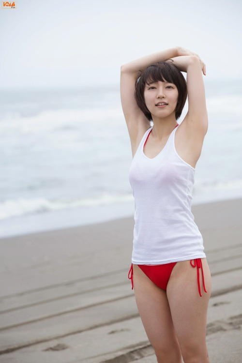 Ready To Go Skinny Dippin&rsquo;? - Yoshioka Riho (吉岡里帆)