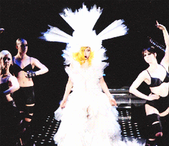 goddessoflov-blog:  So Happy I Could Die at Madison Square Garden (2011) 