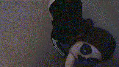 youngvain:  Aw yiss. New vids. Skeleton BJ and Robin Takes it Up Butt MFC 