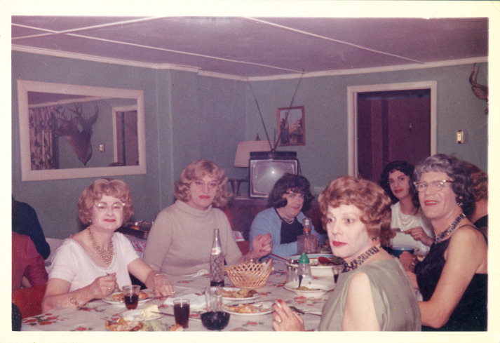 femmevoid:  damnitamber:  From Casa Susanna: Photographs from a 1950s Trans Hideaway