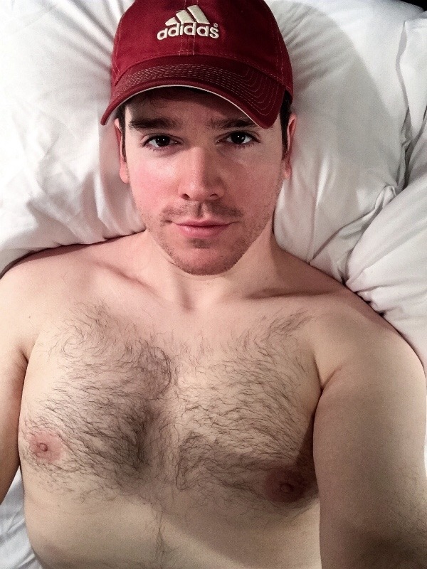 feellikedreaming:  Bedtime selfies are the best selfies 🤗😑 
