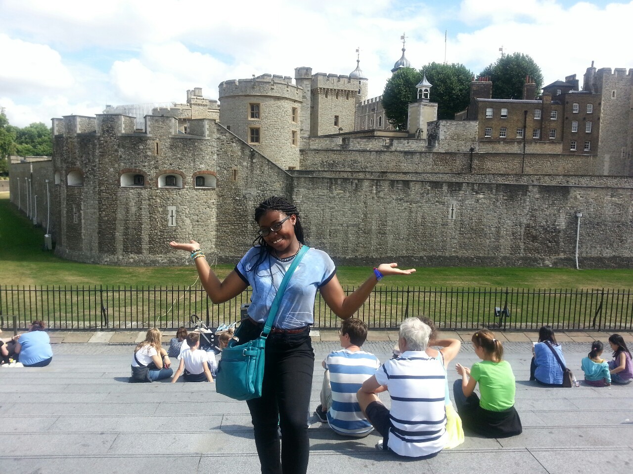 greenandcopper:  Some cute pictures of me taking my cousin round London, and me in