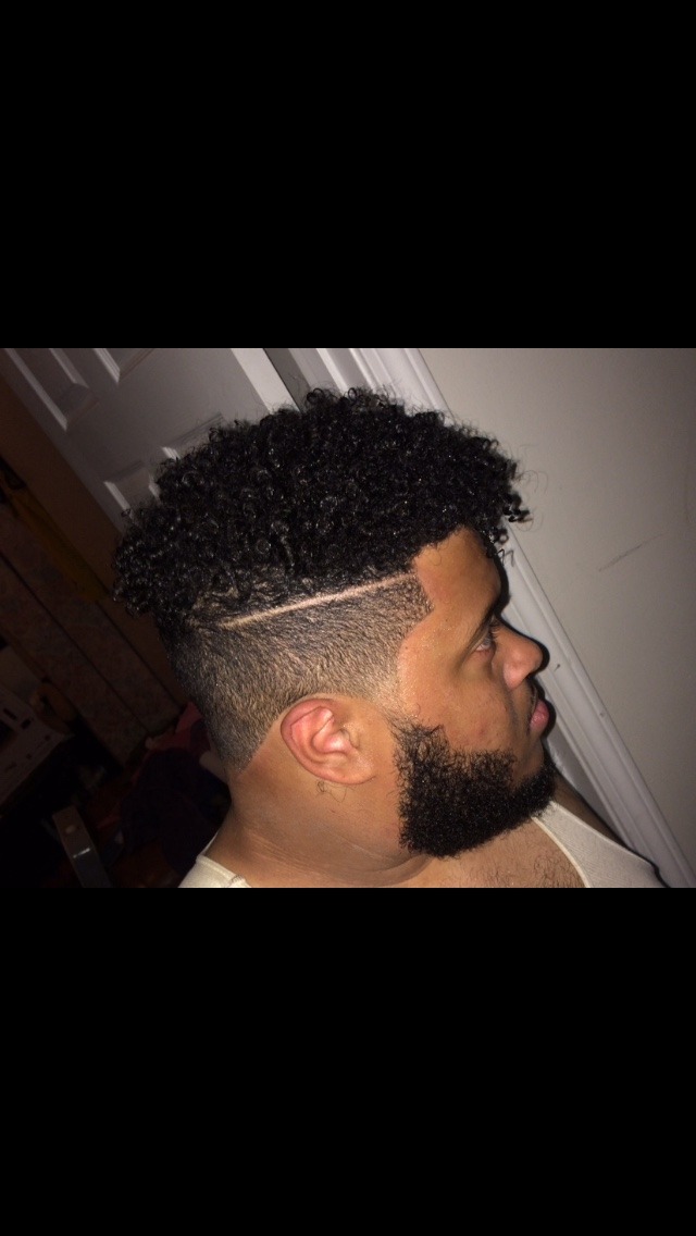 king-carlyle:  Hair and beard appreciation post lol
