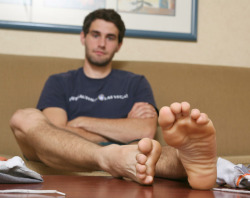 Male Feet Central