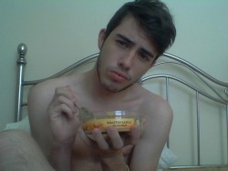 tonycharm:  eating hummus out of the container