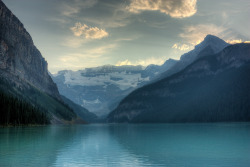  The beauty of Alberta   Lake Louise is gorgeous