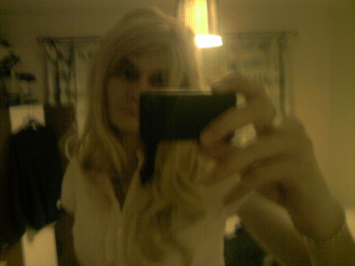 aimee-starr:  I’ve never been sure about these, just found them on my computer. I’m not sure i make a good blonde!