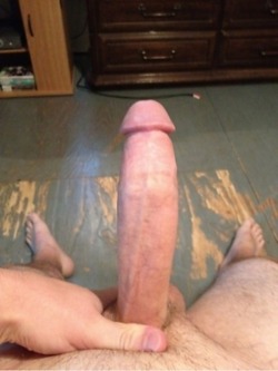 hungdudes:  Long Big White Cock   Love long white cocks