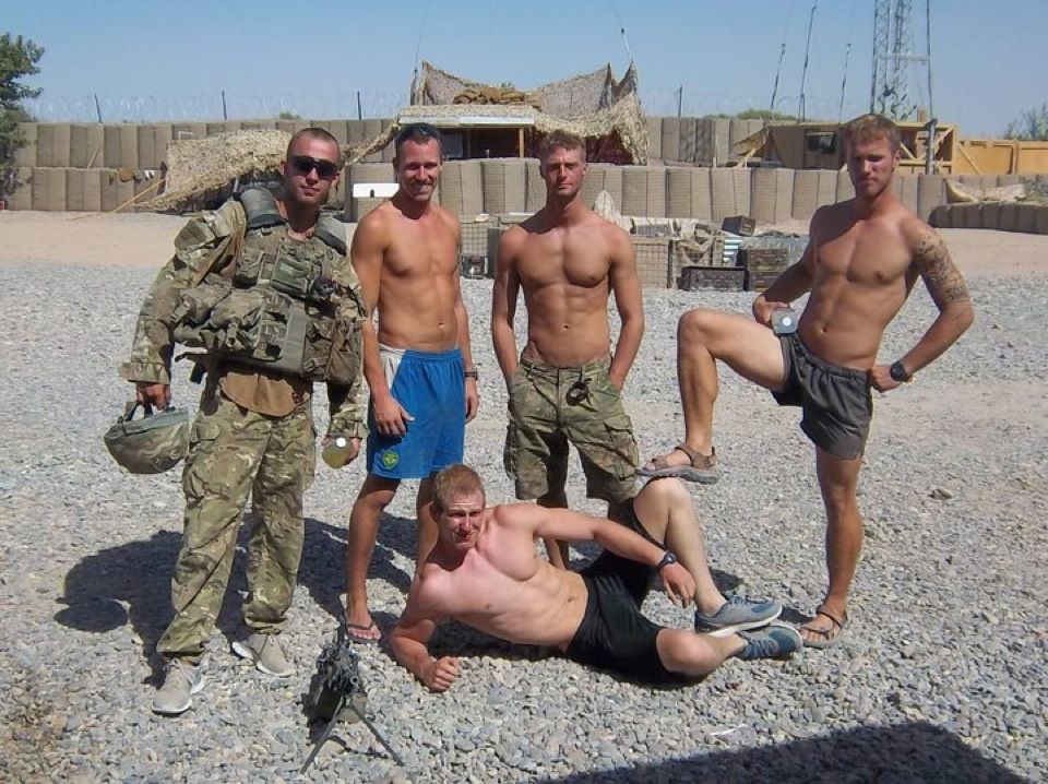 militarymencollection:  via 24cobra 