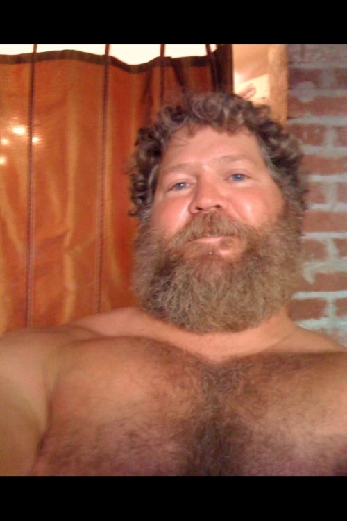 bearlysane:  Norseman  I’ve seen a adult photos