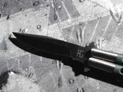 knifepics:  Balisong (Butterfly Knife)