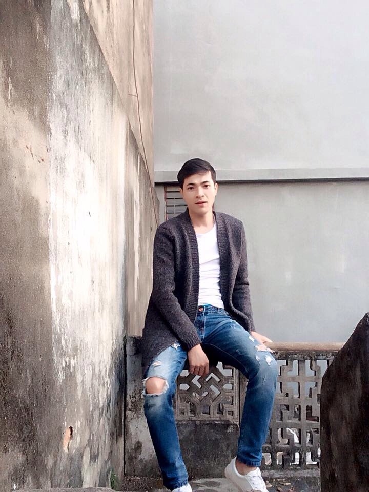 tuananhh1102:  FB: tuấn lee - boy HN- vers top. Cặc khủng, max dâm nhưng