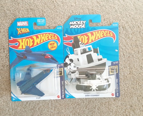 A couple of pick ups this past Tuesday Night when I seen that the Hot Wheels pegs were finally fully