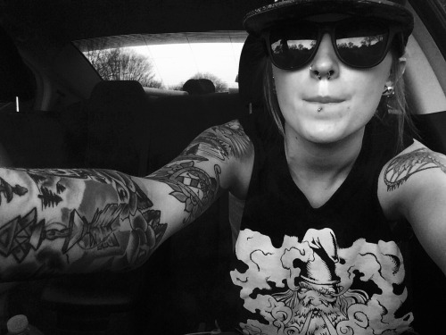 thatonebl0nde:For anon.I’m not girly or manly, I’m just me..  I have a lot of different sides.