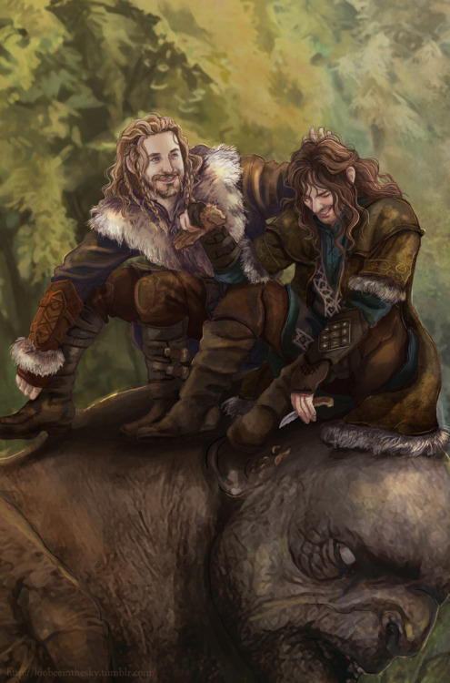 loobeeinthesky:   Completely inspired by this post  Even Kili thinks his brother is a Lion Heart. The future king is not amused XD 