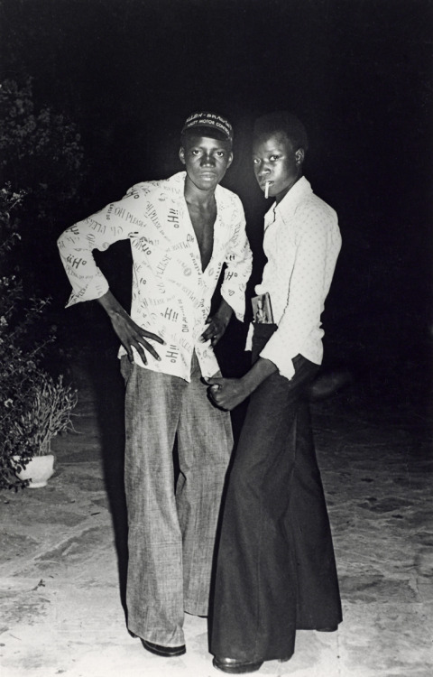 wtxch: Malick Sidibé (Malian,ca. 1936–2016)Soirée du 31 décembre 1974 , 1