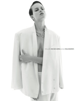 atropolis:  Ellinore Erichsen is a minimalist for Elle Mexico May 2013 by Manolo Campion for more click here