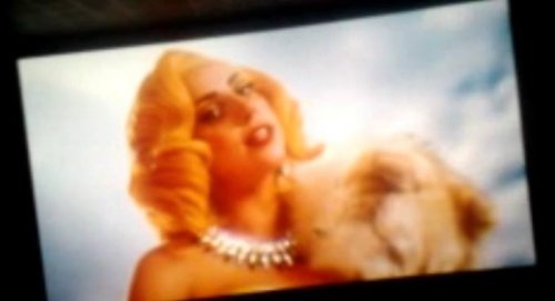 ladyxgaga:  Some new LQ photos of Gaga as La Chameleón in Machete Kills. 