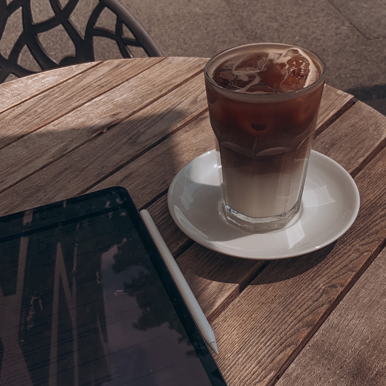 ______ #coffee #tumblr #cafe 🌸  Coffee cafe, Coffee shop, Coffee