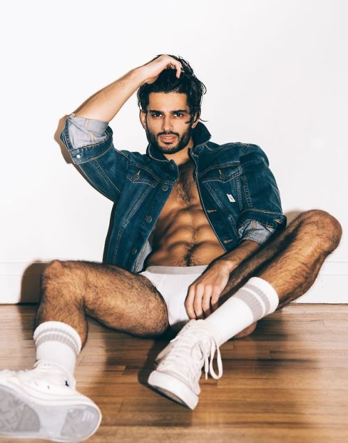 siroyagihkd:   Samy Dorgham @ Wilhelmina (NY) by Brian Jamie  Keep reading