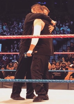 lasskickingwithstyle:  wwe: A battered @ko_fightowensfight and @samizayn share an emotional embrace on #SDLive 