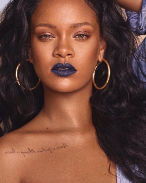 rihannasuperlit:  rihannanews44:  Shade #CLAPBACK #MatteMOISELLE drops Dec. 26th at  @fentybeauty @sephora @harveynichols  LINK TO NEW MUSIC :  https://open.spotify.com/track/3TO2gymSBEHYsGPIKW2sgR