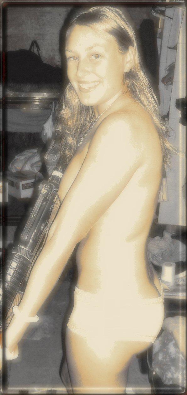 mymarinemind:    This is just a hint at the super sexy military women at www.mymarinemind.com