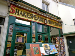 farhino:  Shakespeare &amp; Company, BookstoreParis, FranceMay 2013 