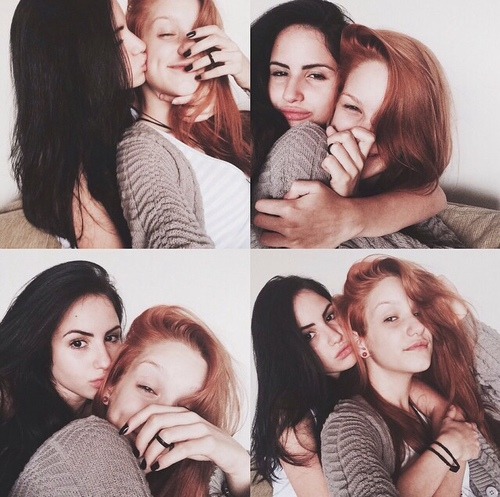 the-inspired-lesbian:  Love & Lesbians ♡I need to follow more blogs, checking out all new followers