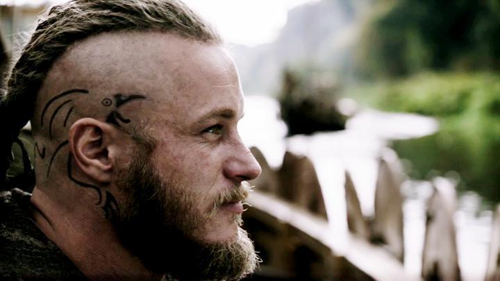 Vikings Ragnar S Head Tattoo In Season 1