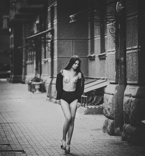 Porn Pics blootje:  Street by -juliaprestige1-   500px: