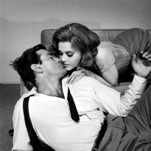 Rod Taylor, Jane Fonda / production still from Peter Tewksbury’s Sunday in New York (1963)