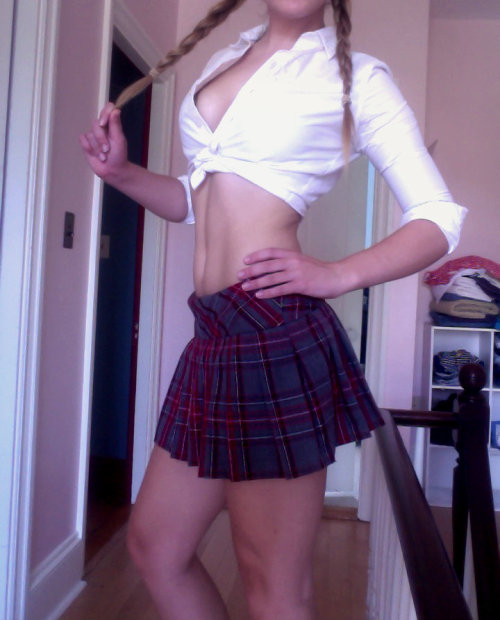 luciferzsubmissivexxx:  god, I have such a thing for sexy school girl uniforms!!!! ~ slut 