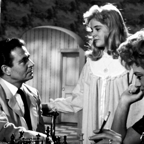 one-more-kiss-dear:Lolita [1962, Stanley Kubrick]