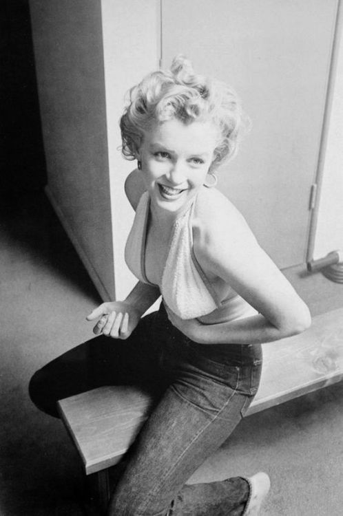 classichollywoodcentral: Marilyn Monroe