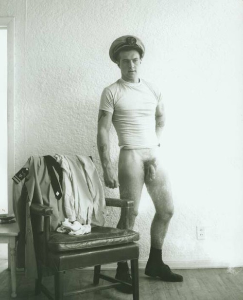 fuckyeahvintageguys:  Tons of Vintage Pics at Fuck Yeah Vintage Guys. Click Here to Follow Fuck Yeah