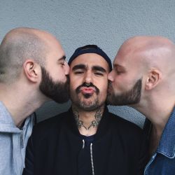 beardburnme:  “Last kiss from my favorite guests ❤️” by @jerohdzal on Instagram http://ift.tt/1TA6OyC