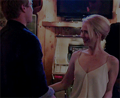 joanbeauforts:oh, get a room.